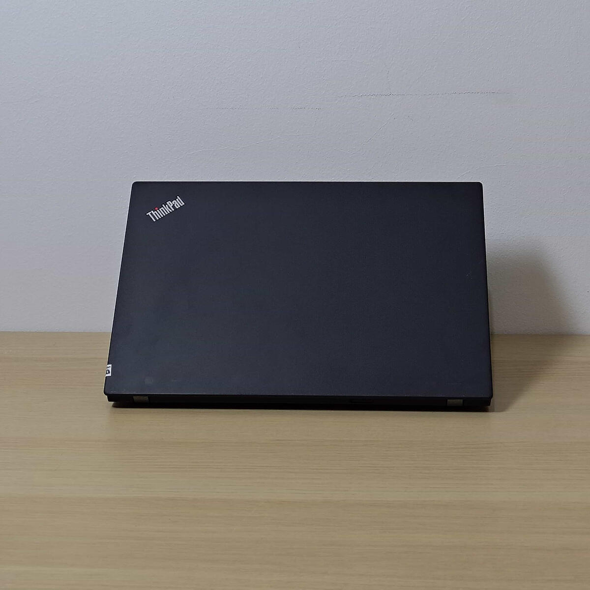Lenovo Thinkpad X280 Belakang Tengah Butik Laptop